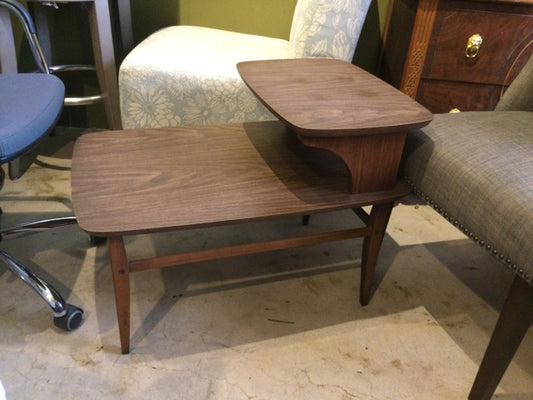 Lane End Table