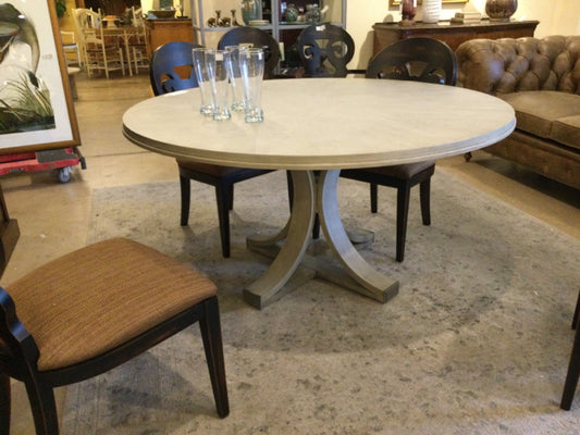 Fairfield Dining Table